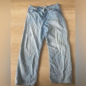 NEW Levi’s Ribcage Straight Jeans Women’s Size 32